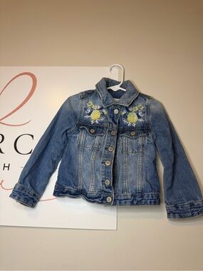 Gap Girls' Denim Belle Jean Jacket with Yellow Floral Embroidery